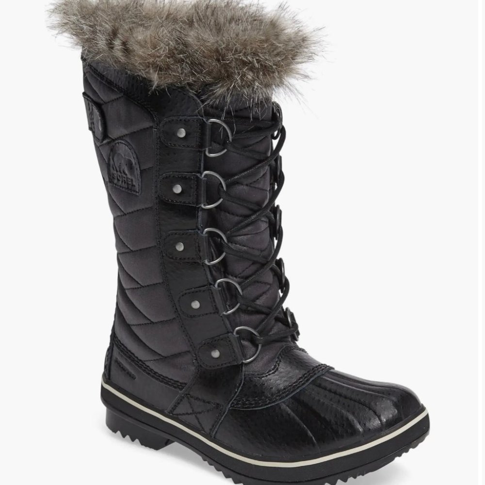 NEW Tofino II Faux Fur Lined Waterproof Boot (Women) from Sorel in size 7